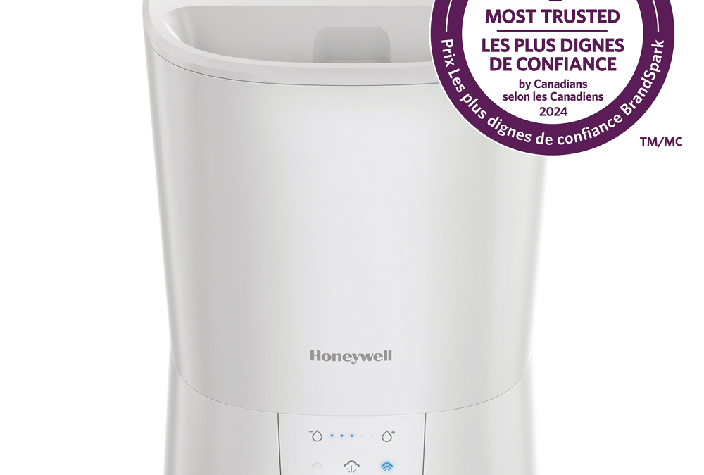 Honeywell HWM445WC Top Fill Easy To Care Warm Mist Humidifier with Humidistat